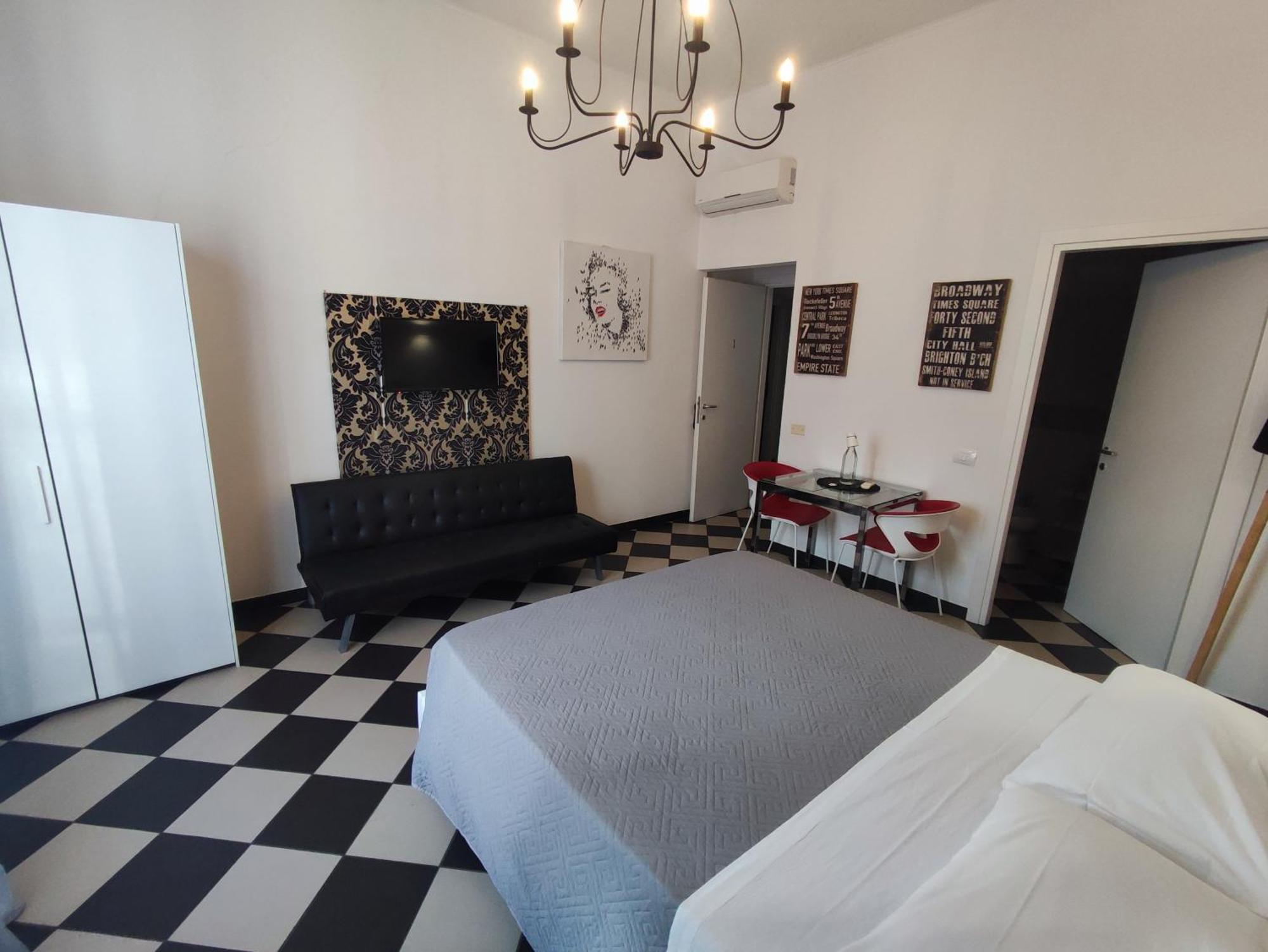 Mani Rooms Cagliari Exterior photo