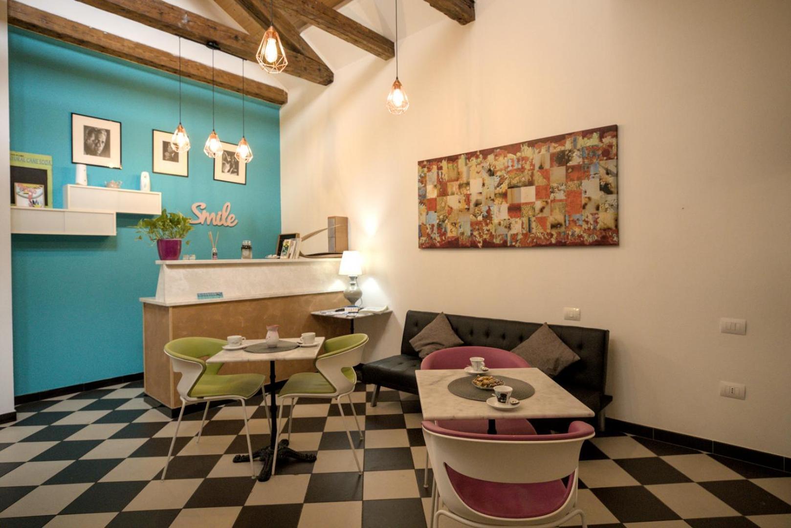 Mani Rooms Cagliari Exterior photo